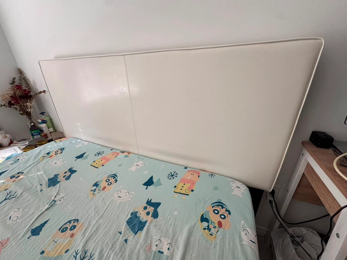 Queen Bed Set — 3 Pieces — $140 - photo 2