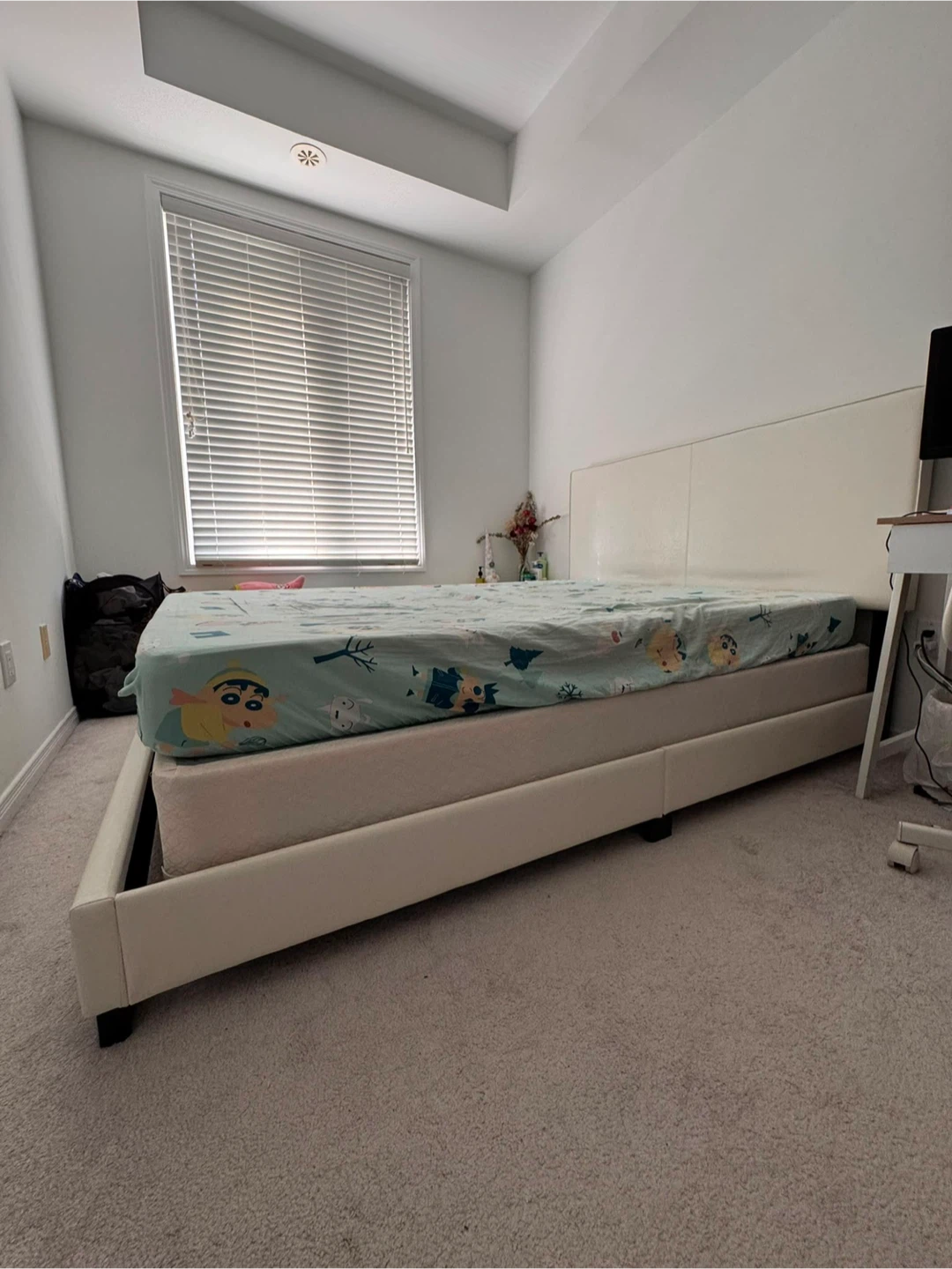 Queen Bed Set — 3 Pieces — $140 - photo 3
