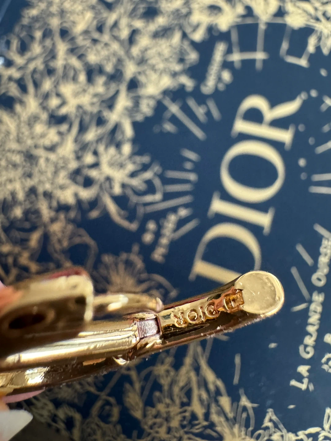 single Christian Dior CD Earring - photo 2