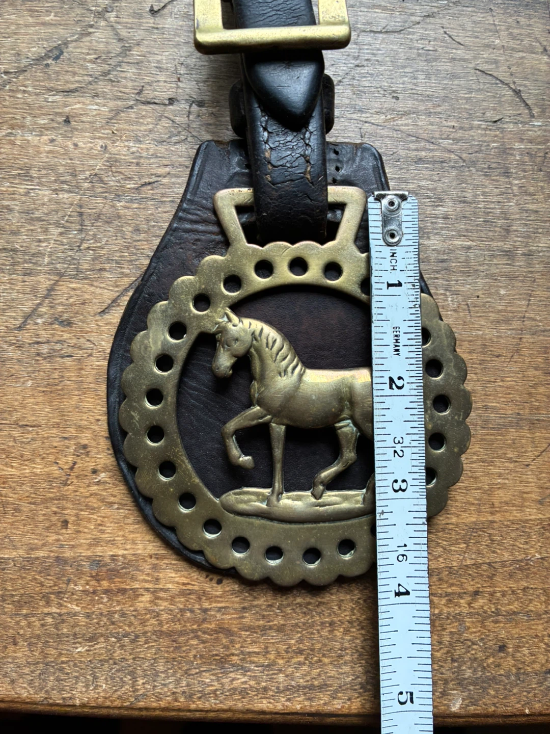Antique Vintage Horse Brass Martingale Leather Harness - photo 4