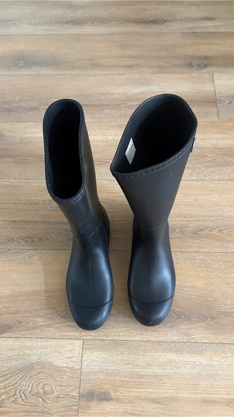 UGG Boots - photo 2