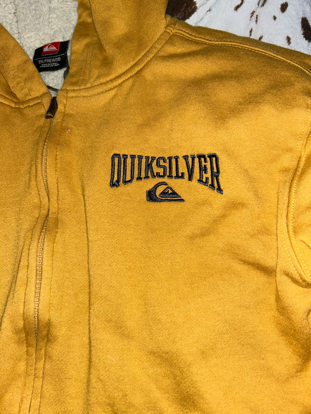 Quiksilver Sherpa-Lined Zip-Up Hoodie size xxl 18/20