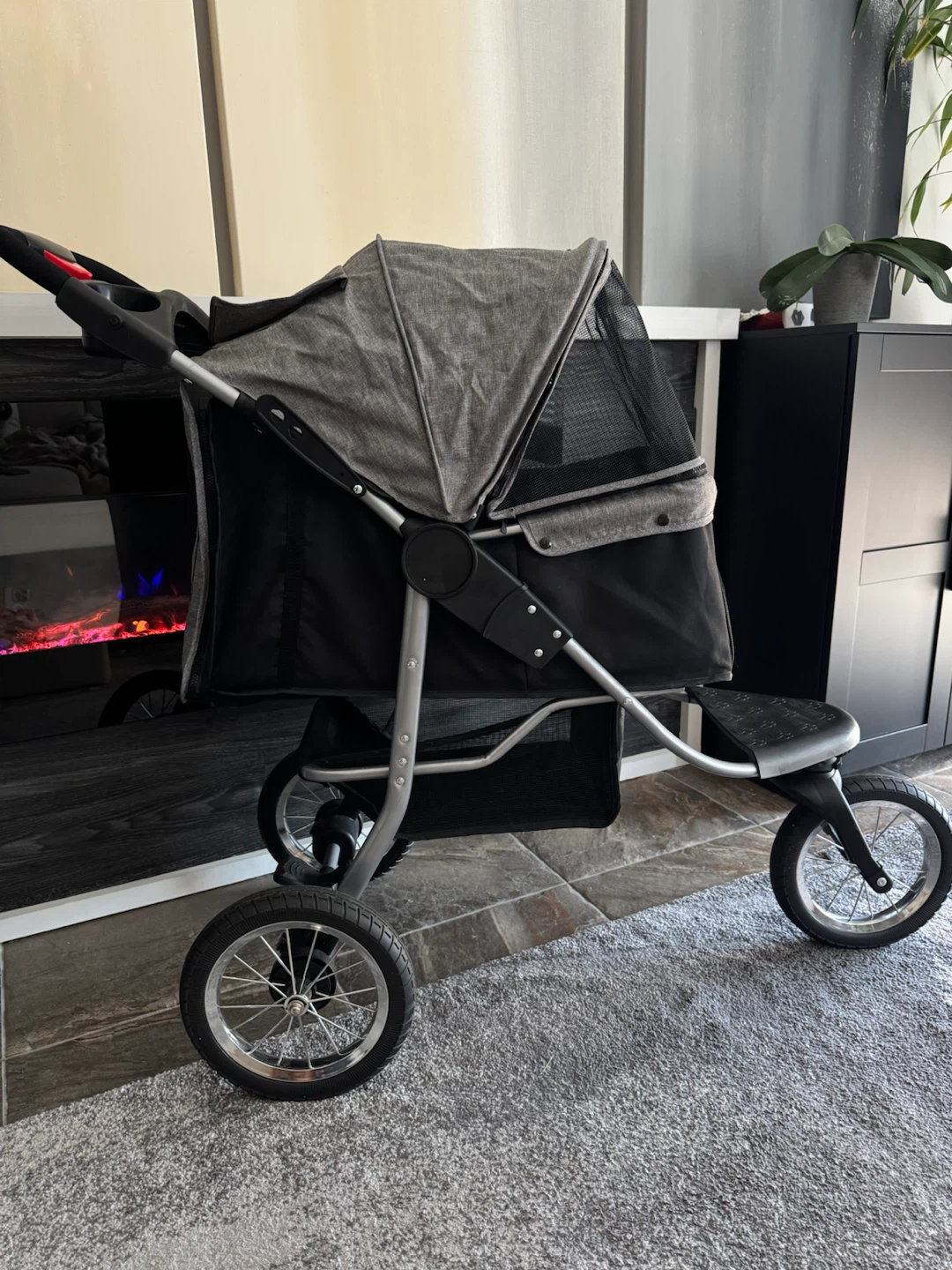 Pawhut Luxury Pet Stroller 3 Rubber Wheels Canopy Zippered Mesh - photo 2