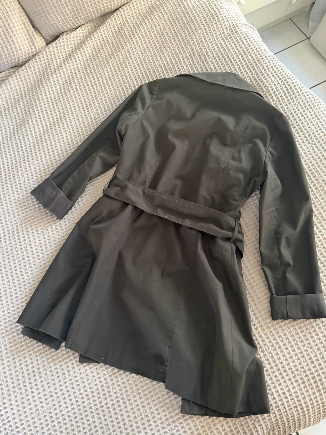 Aritzia Trench Coat - photo 3