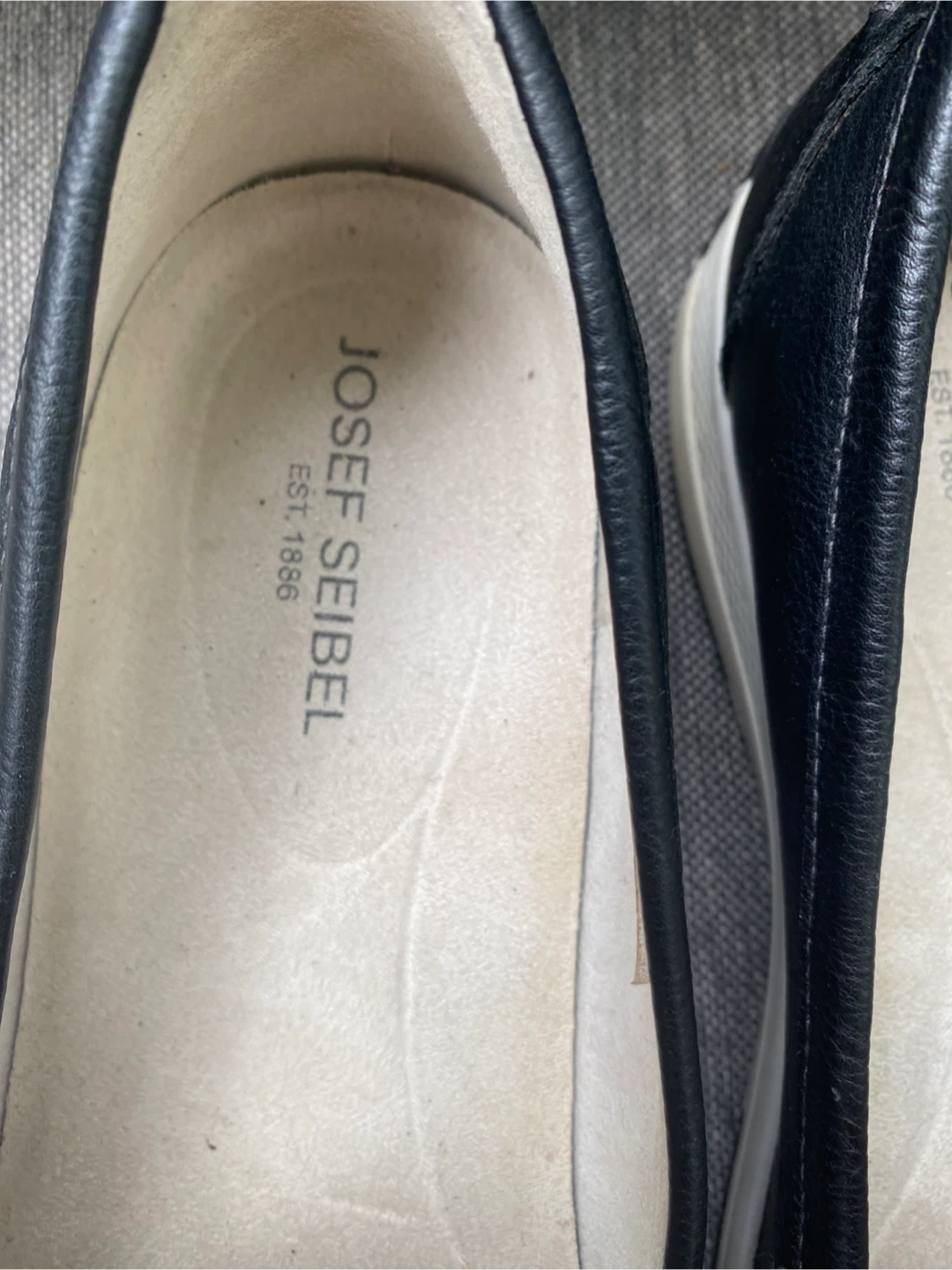 Josef Seibel Leather Loafers, Size 10 - photo 5