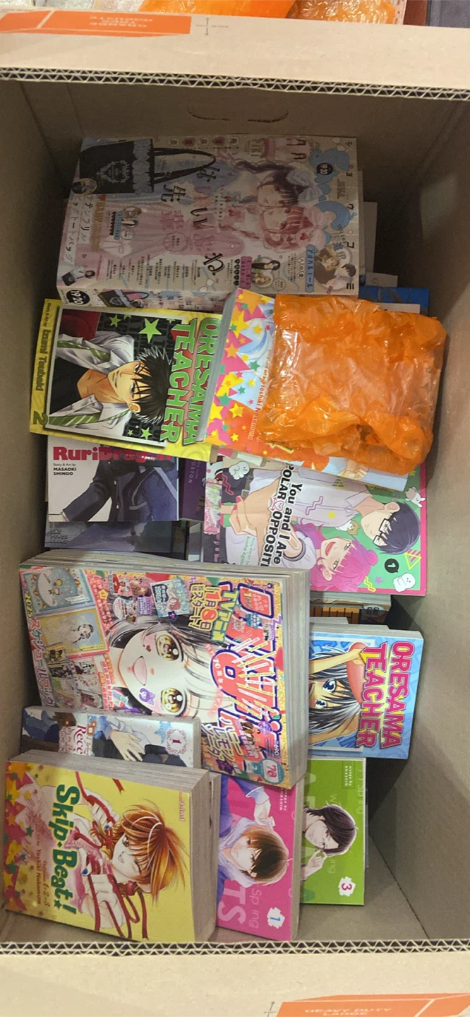 (134 pc) Collection of Assorted Manga and Books - photo 2