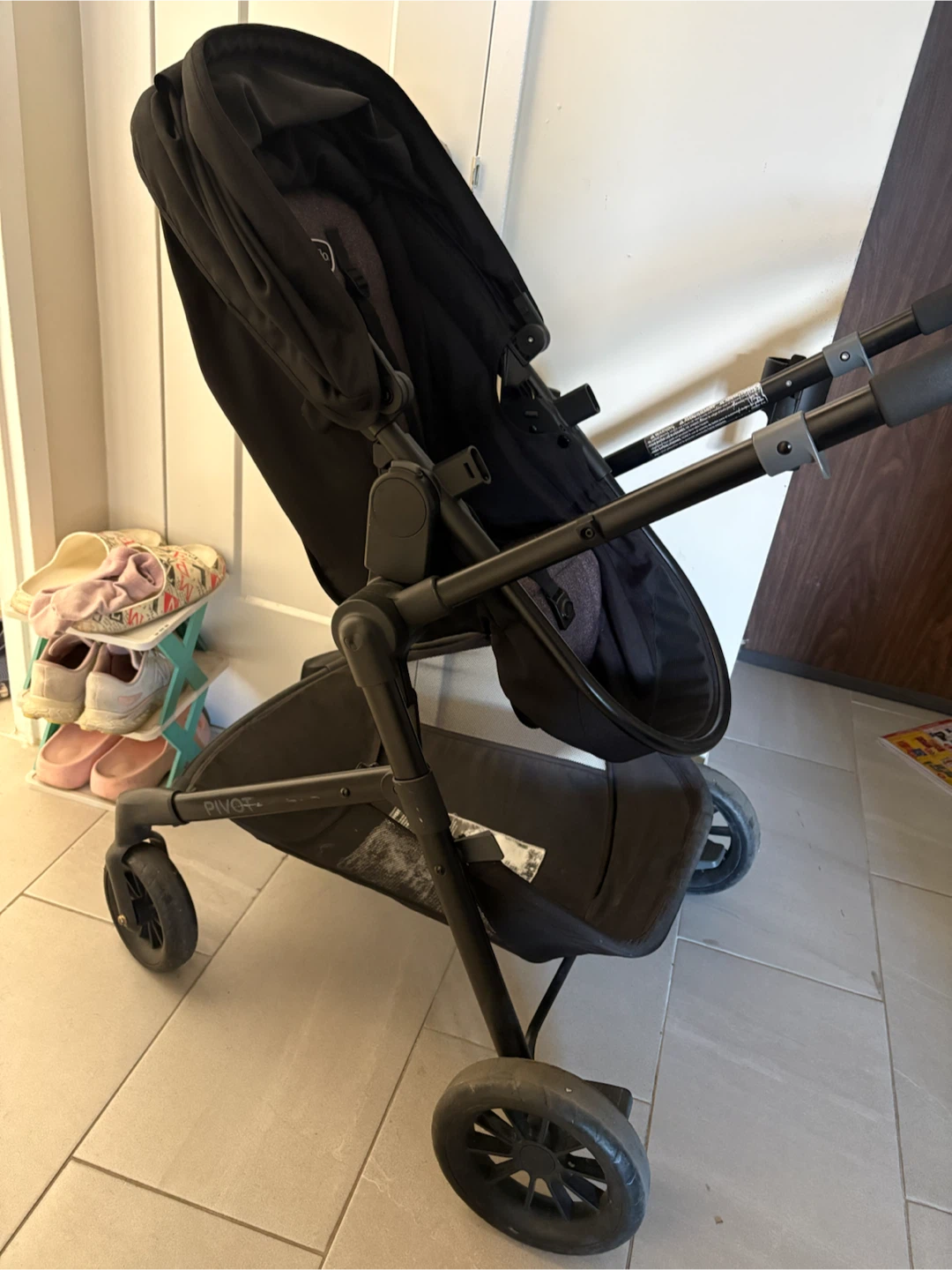 Evenflo Pivot Stroller - photo 4