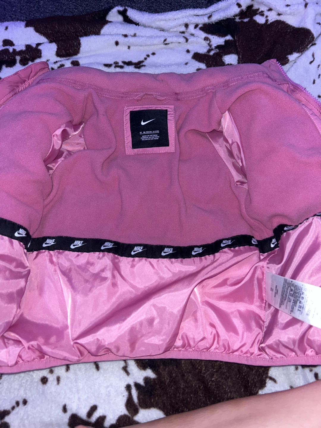 Nike Puffer Jacket - Pink - Size 4T - photo 2
