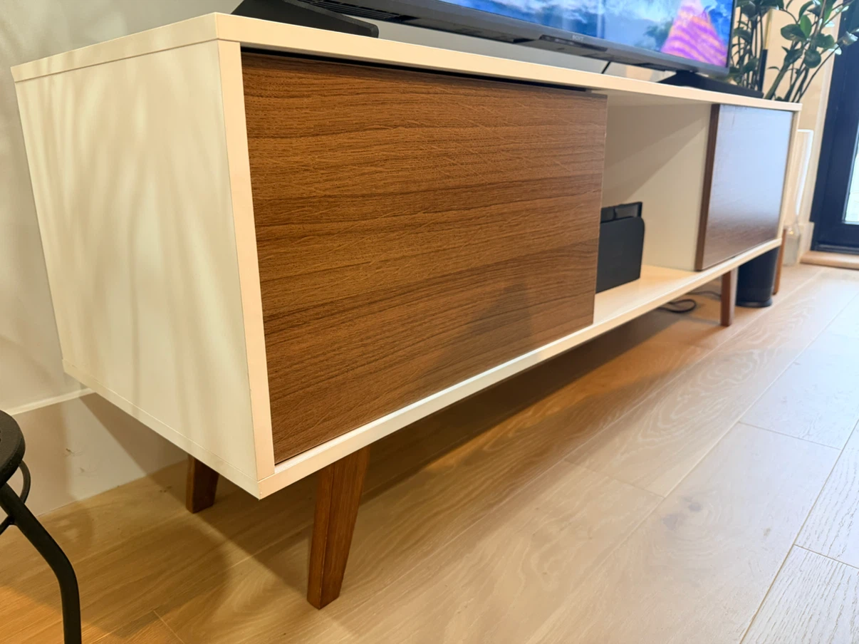 TV media console - photo 2