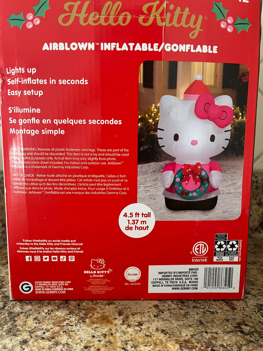 Hello Kitty Christmas Inflatable - photo 3