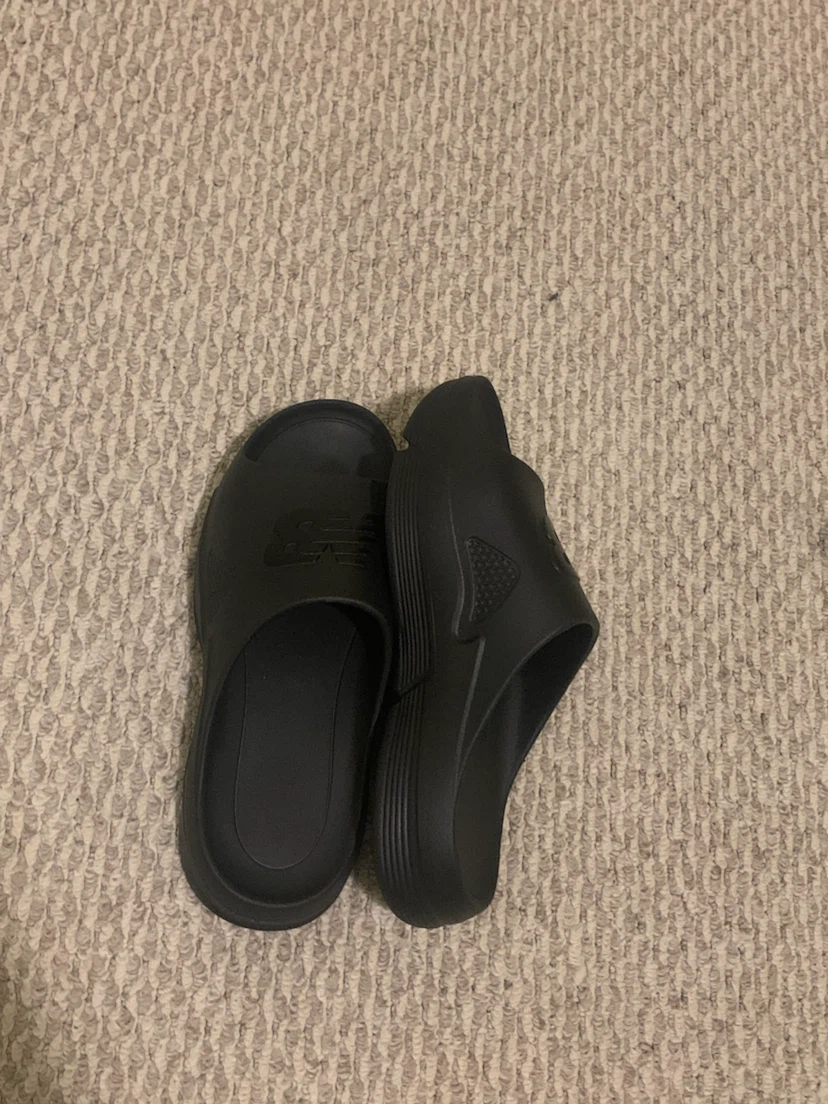 New Balance Black Slides