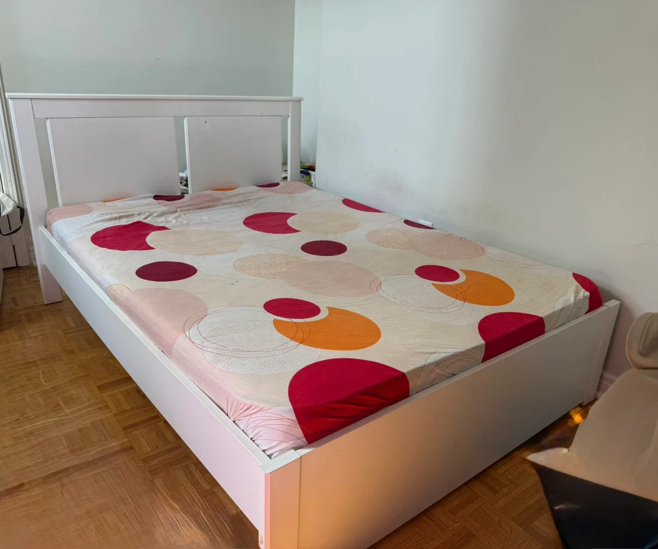 bed frame + mattress - photo 2