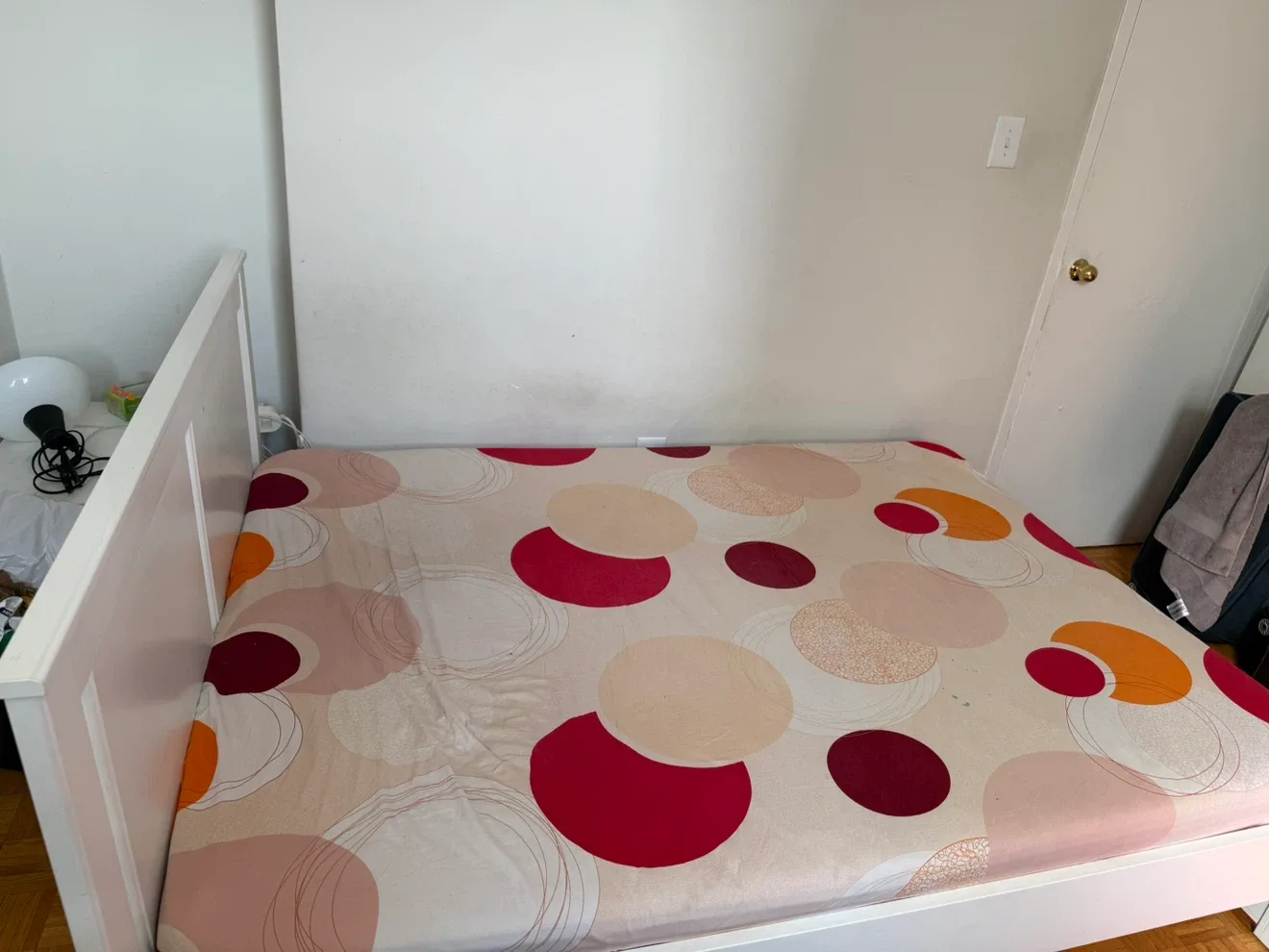 bed frame + mattress - photo 3