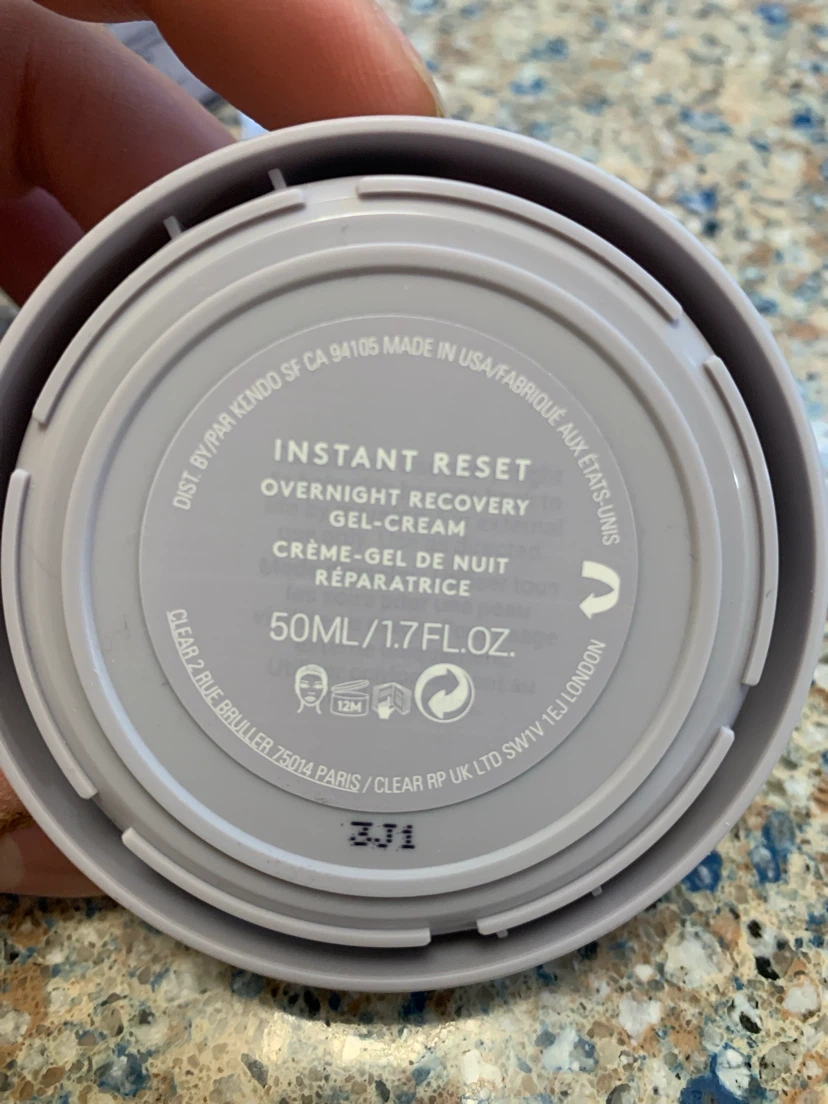 Fenty Skin Instant Reset Overnight Recovery Gel-Cream Refill - photo 2