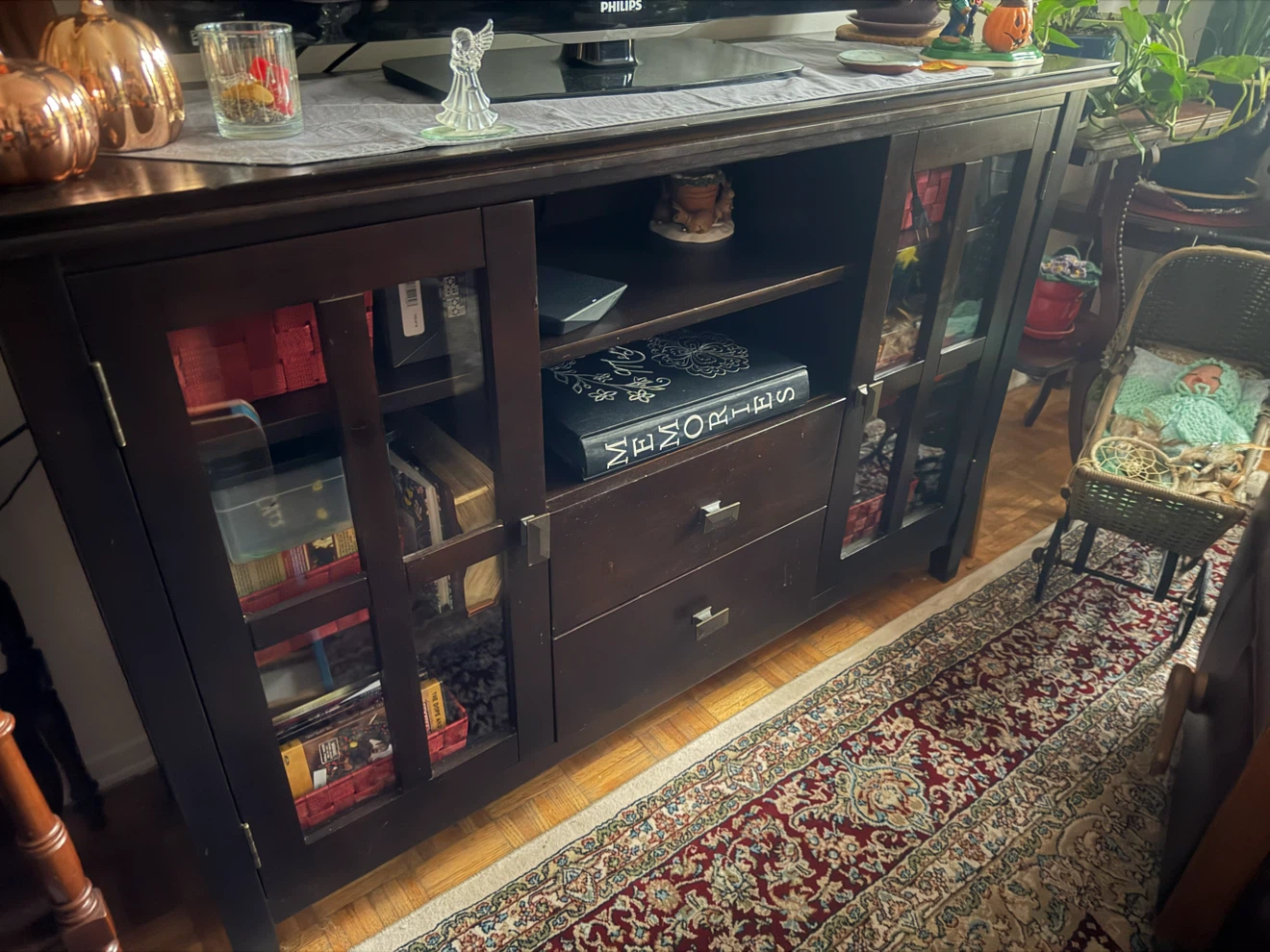 Entertainment stand