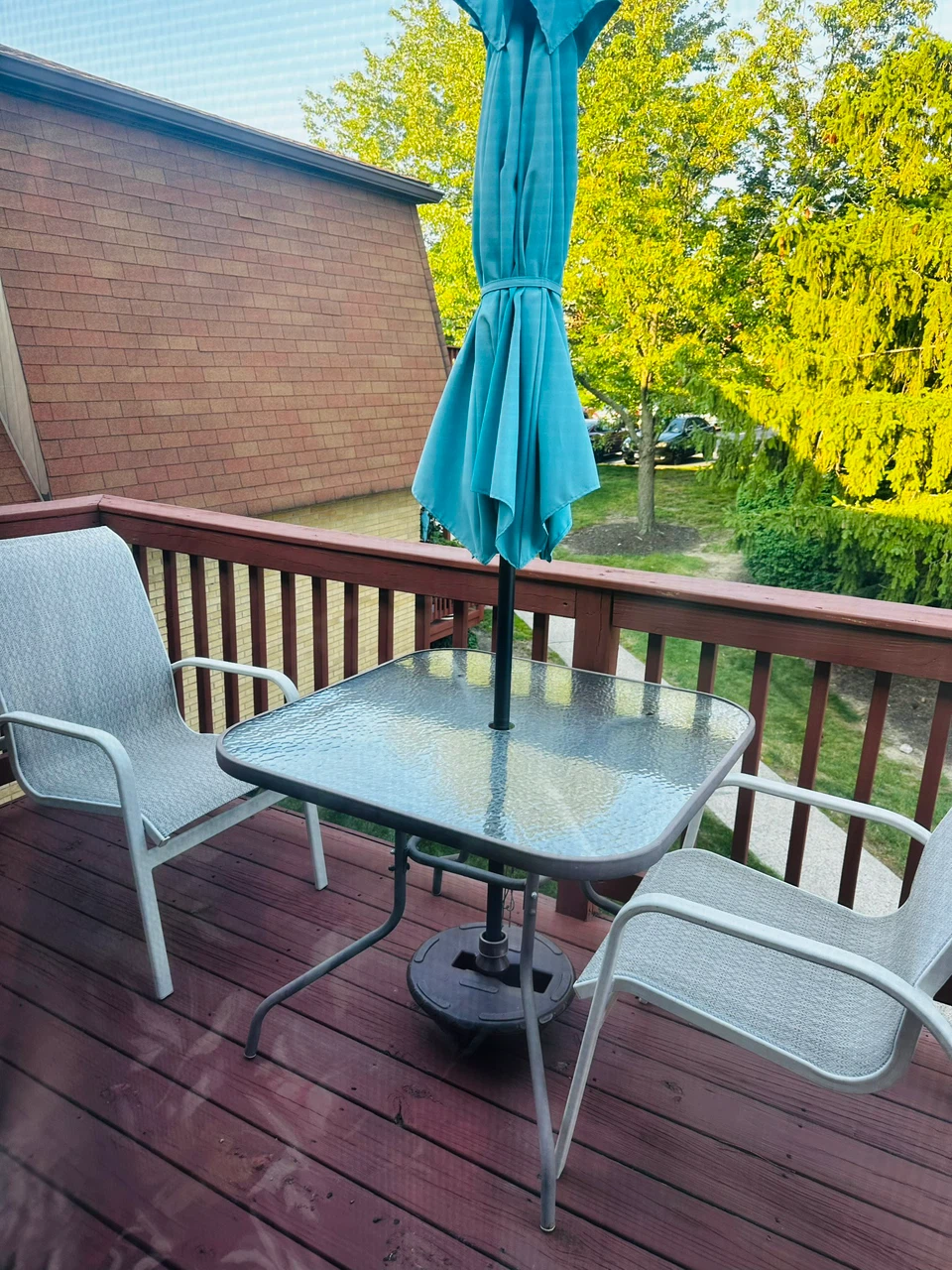 3-Piece Patio Bistro Set with Umbrella