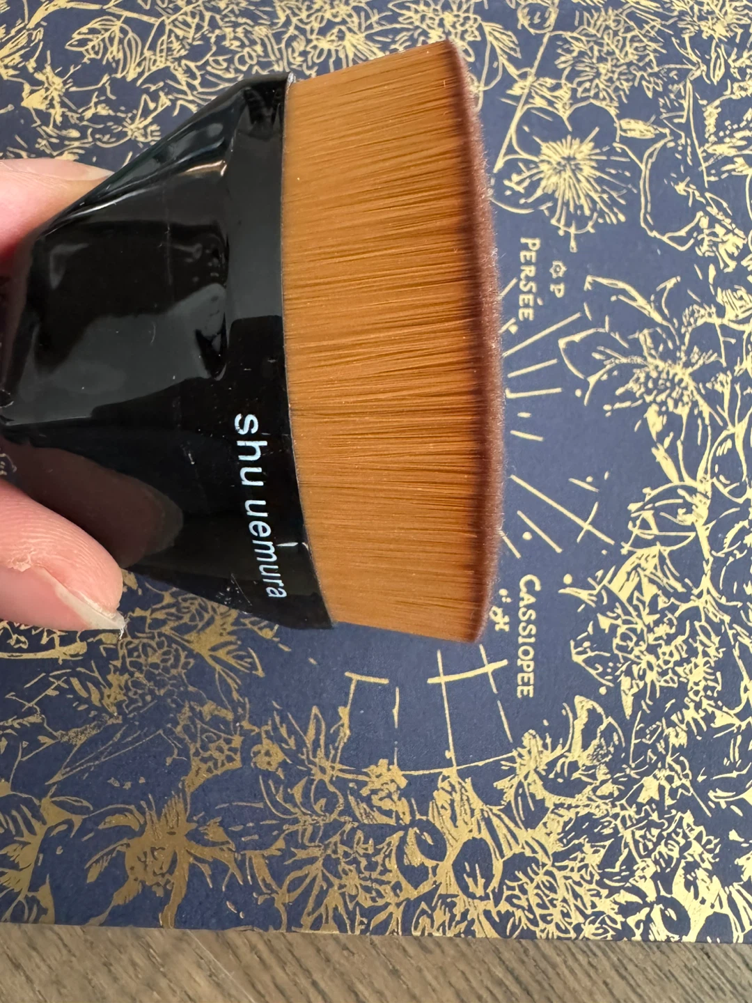 Shu Uemura Petal 55 Foundation Brush - photo 3