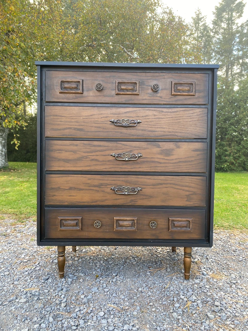Vintage Oak Wood Highboy Dresser (CAN DELIVER)