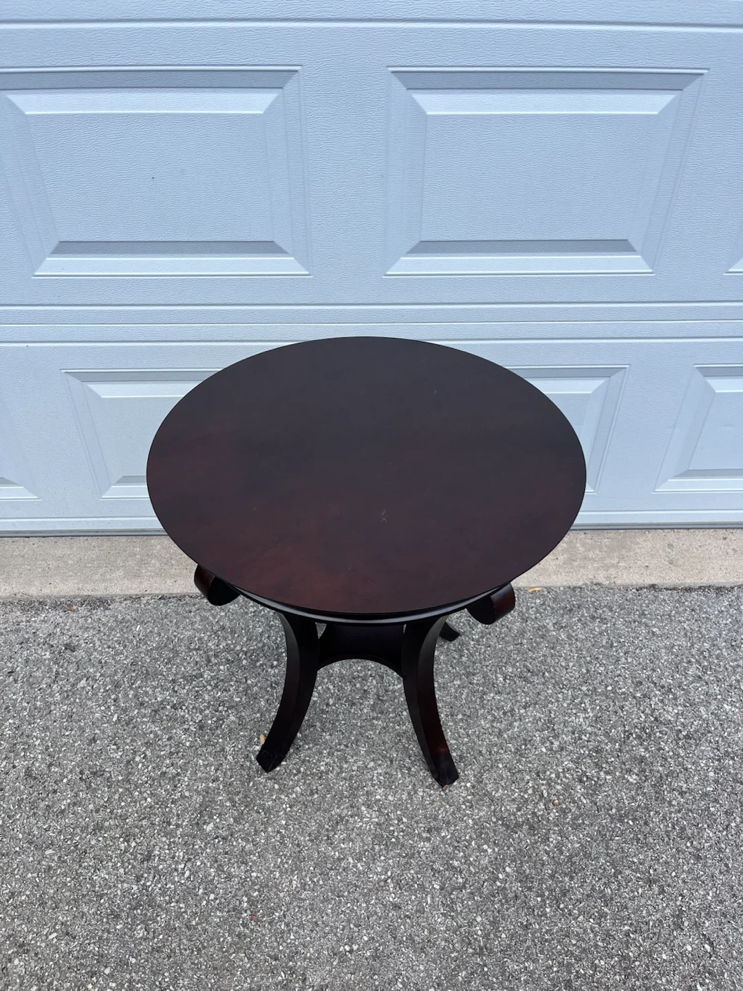 Mahogany Round Side Table (Bombay Company) - photo 2