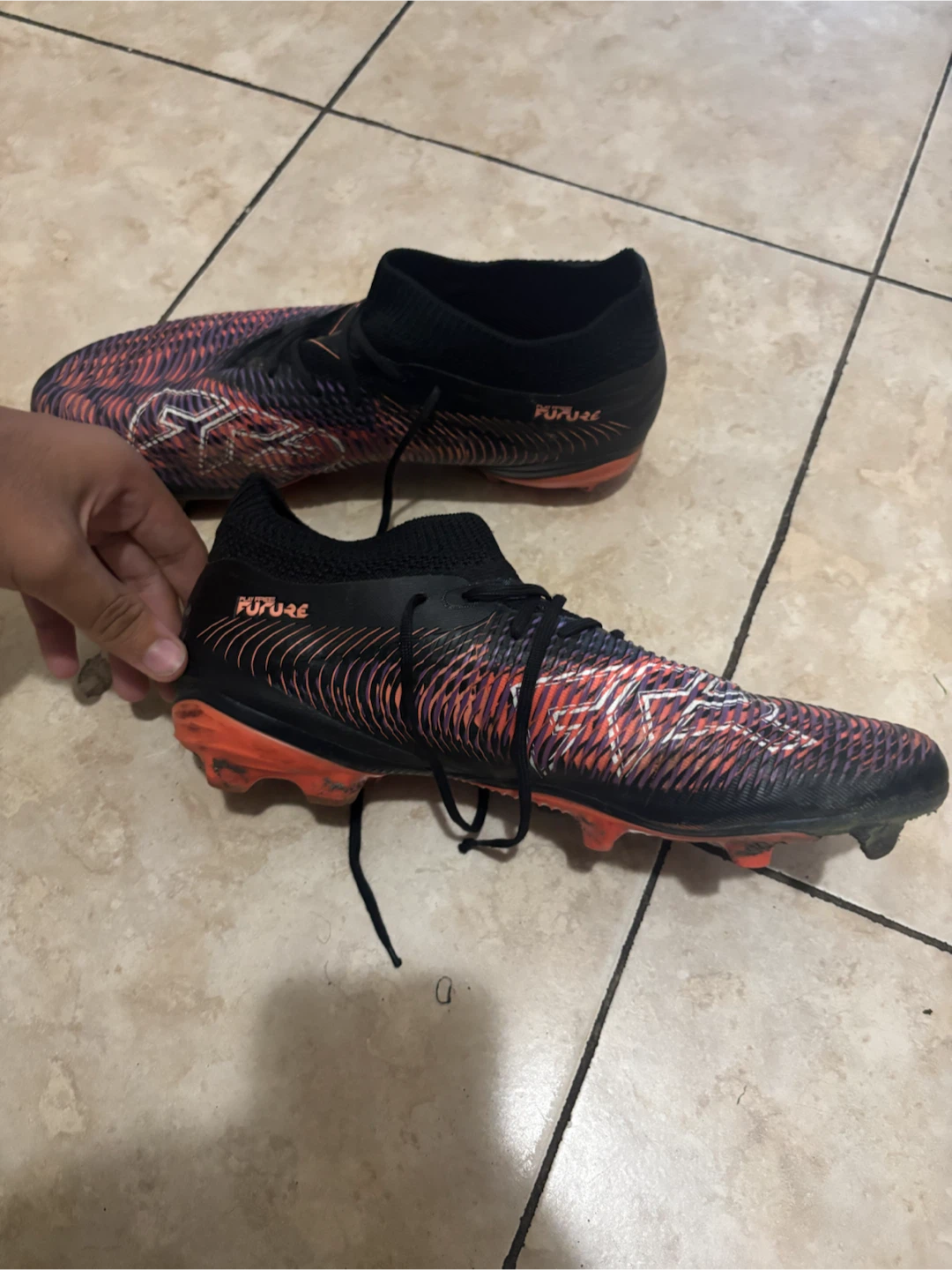 Make an offer Soccer Cleats Size -9 - photo 2