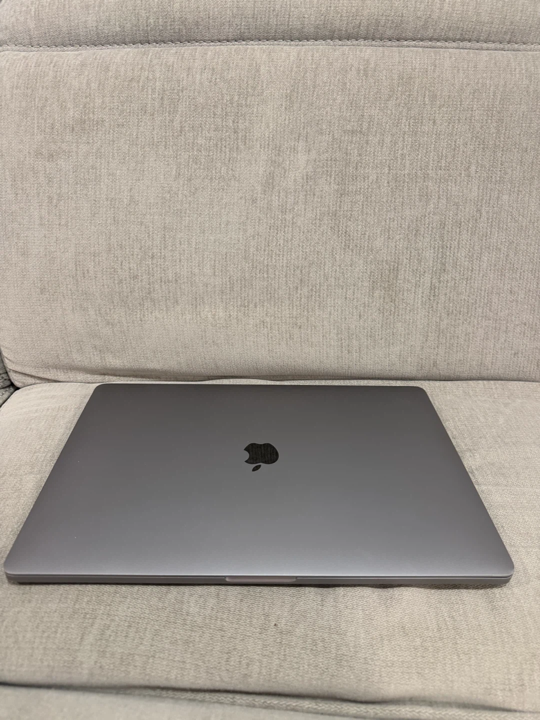 MacBook Pro 16” 1Tb 16gb ram i9 - photo 2