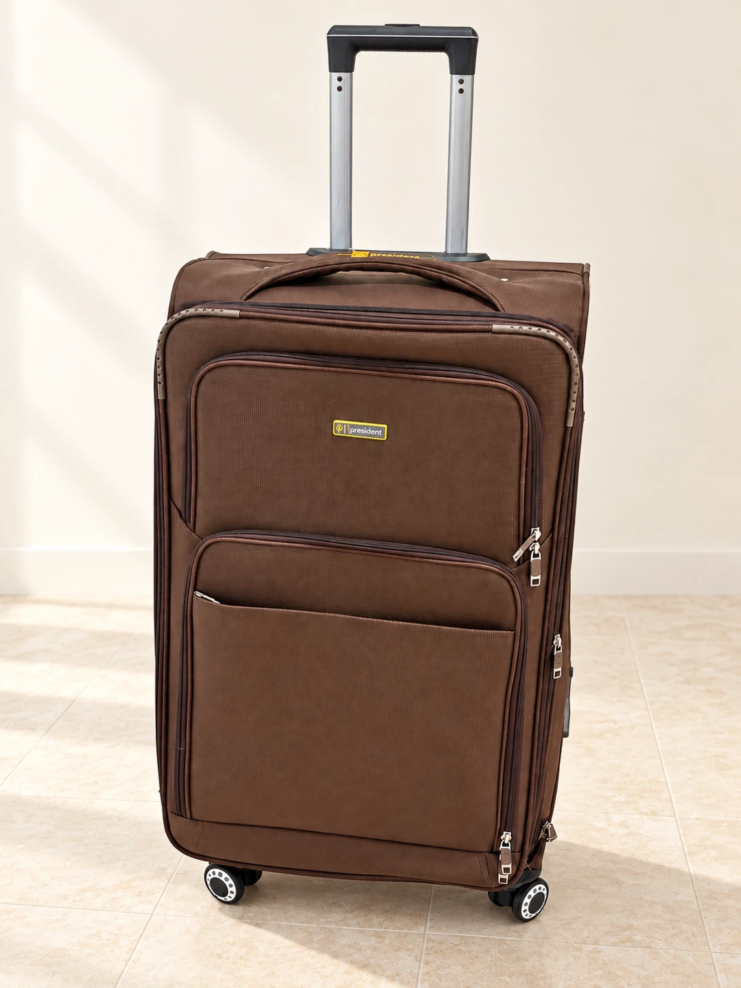 President Brown Rolling Suitcase