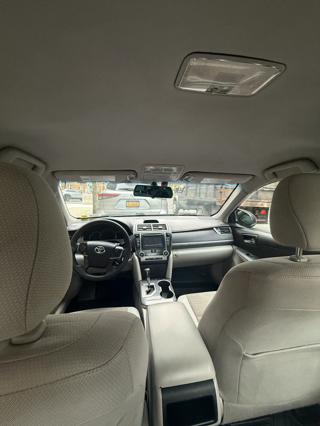 Toyota Camry Hybrid - photo 4