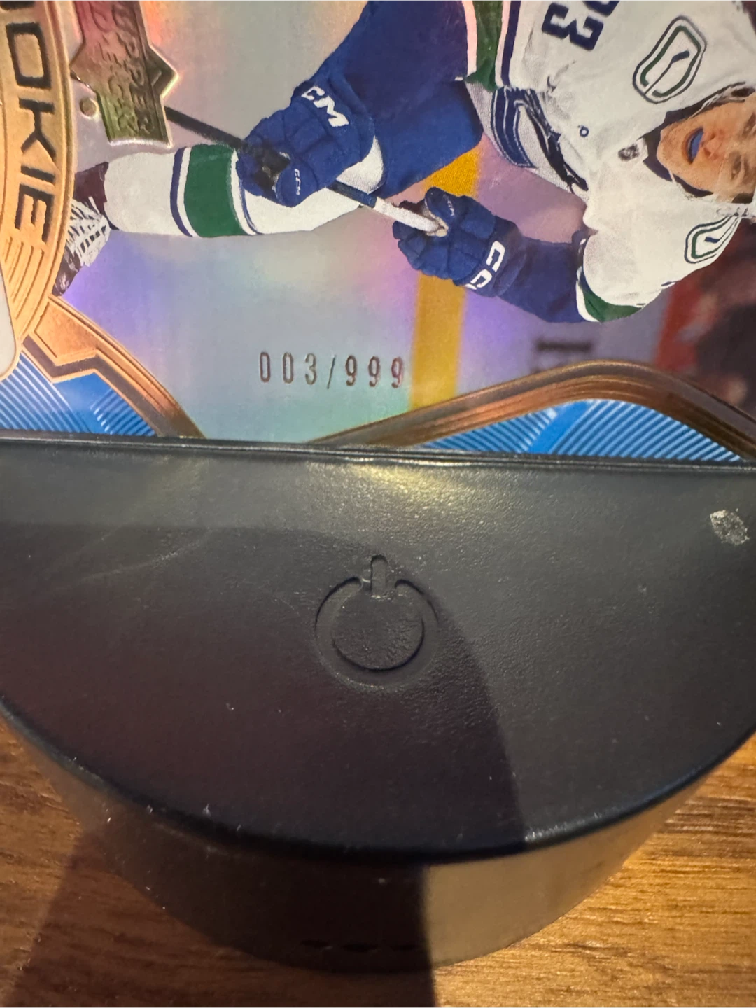 Vancouver Canucks 2024-25 Rookie Jonathan Lekkerimaki /999 - photo 2
