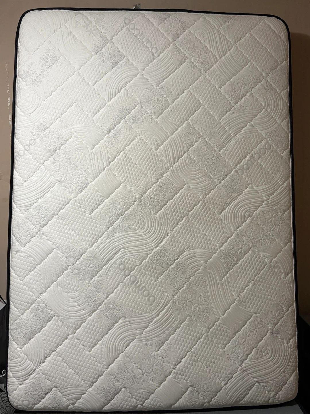 Full bed  set - photo 3