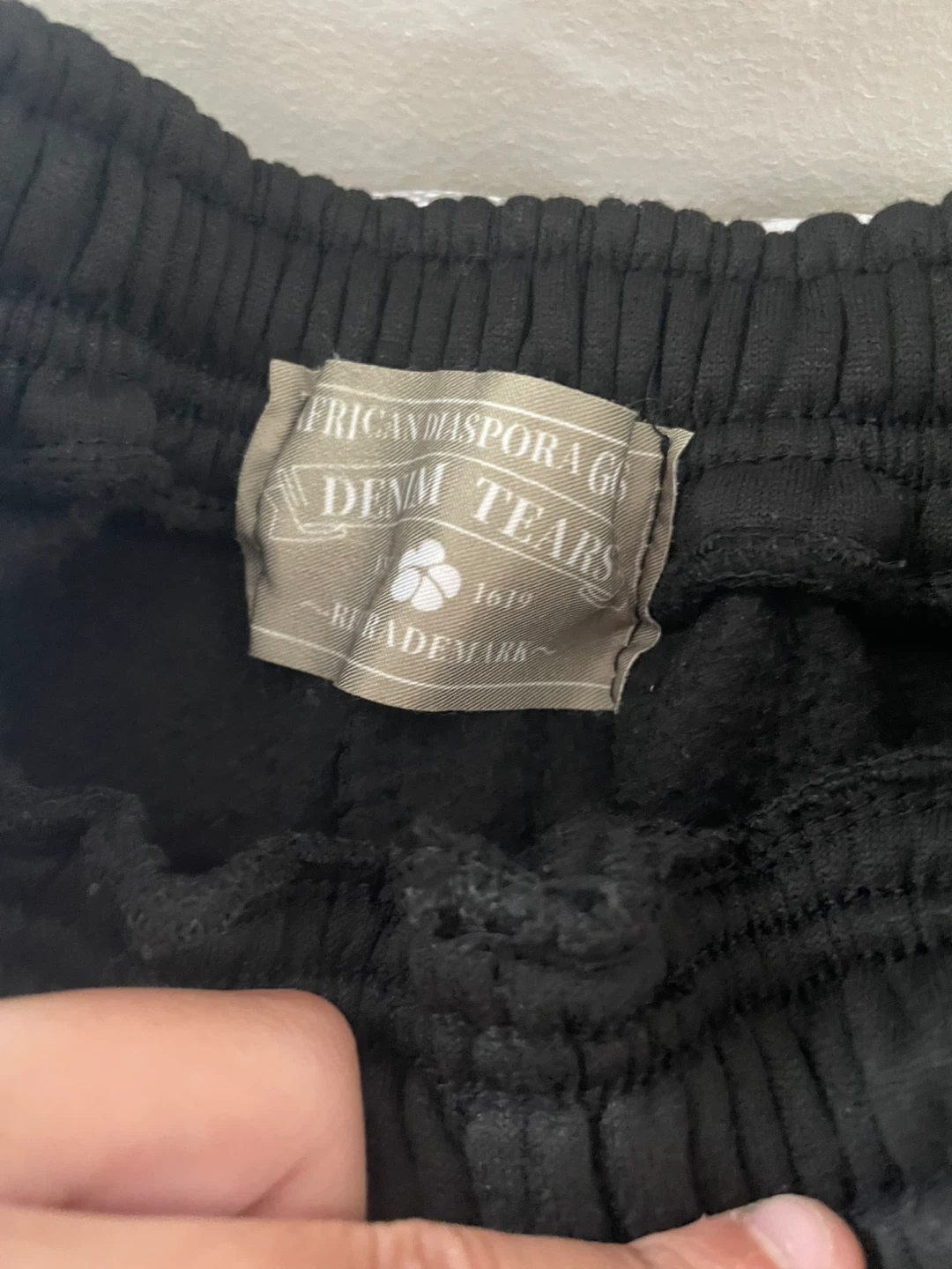 Denim Tears Cotton Wreath Sweatpants - photo 2