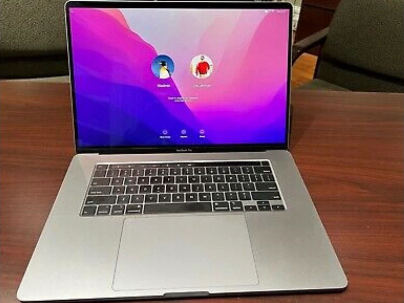 MacBook Pro 16” i9 64gb ram SSD