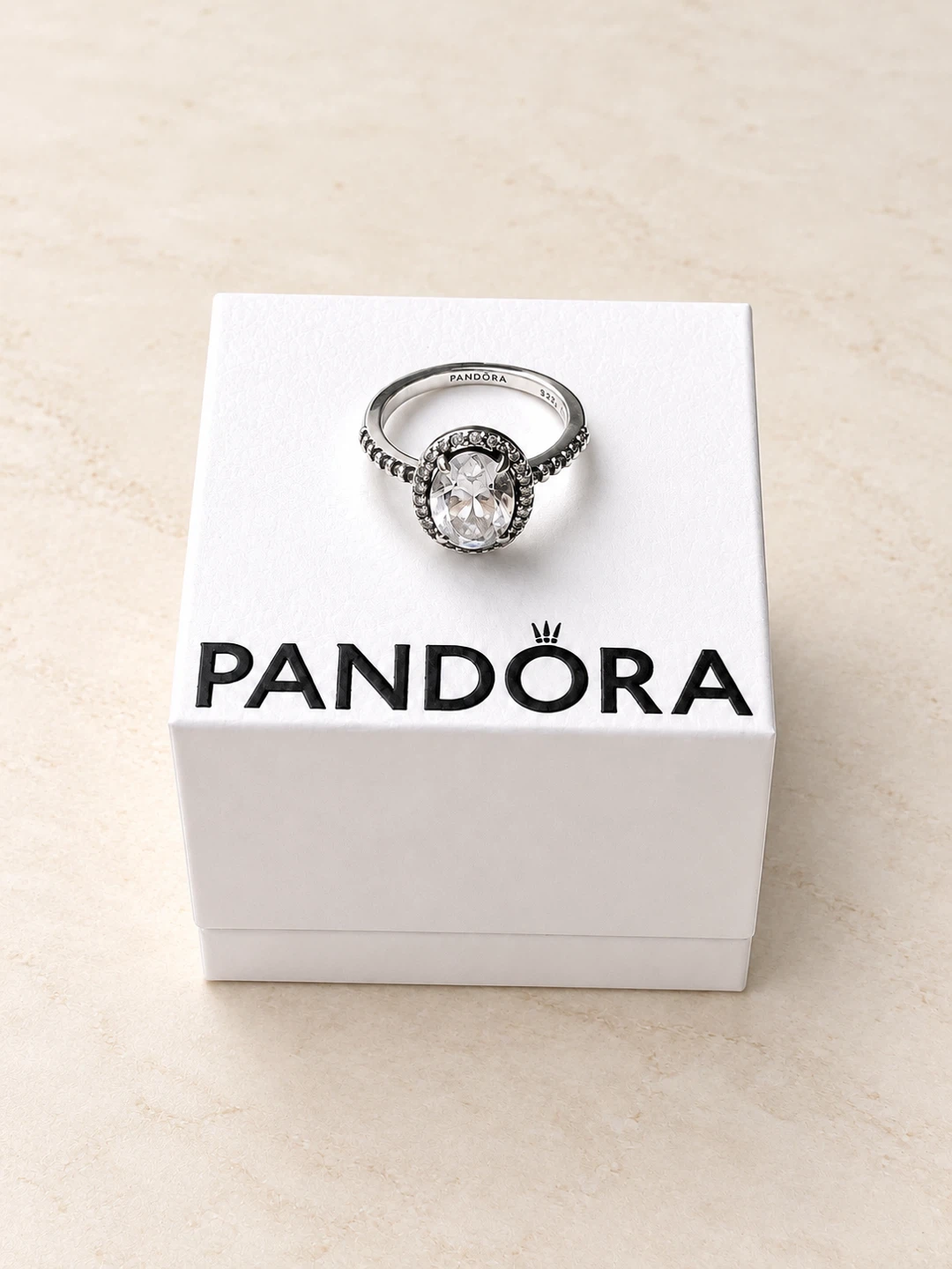 Pandora Oval Halo Ring