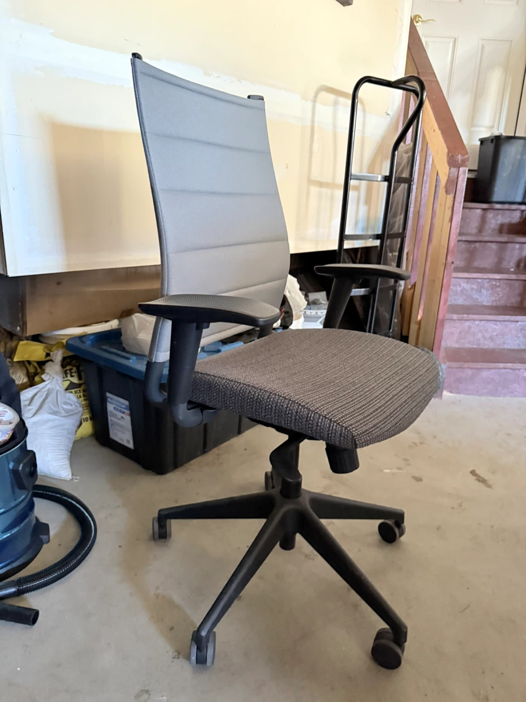 Modern Grey Office Task Chair - photo 2