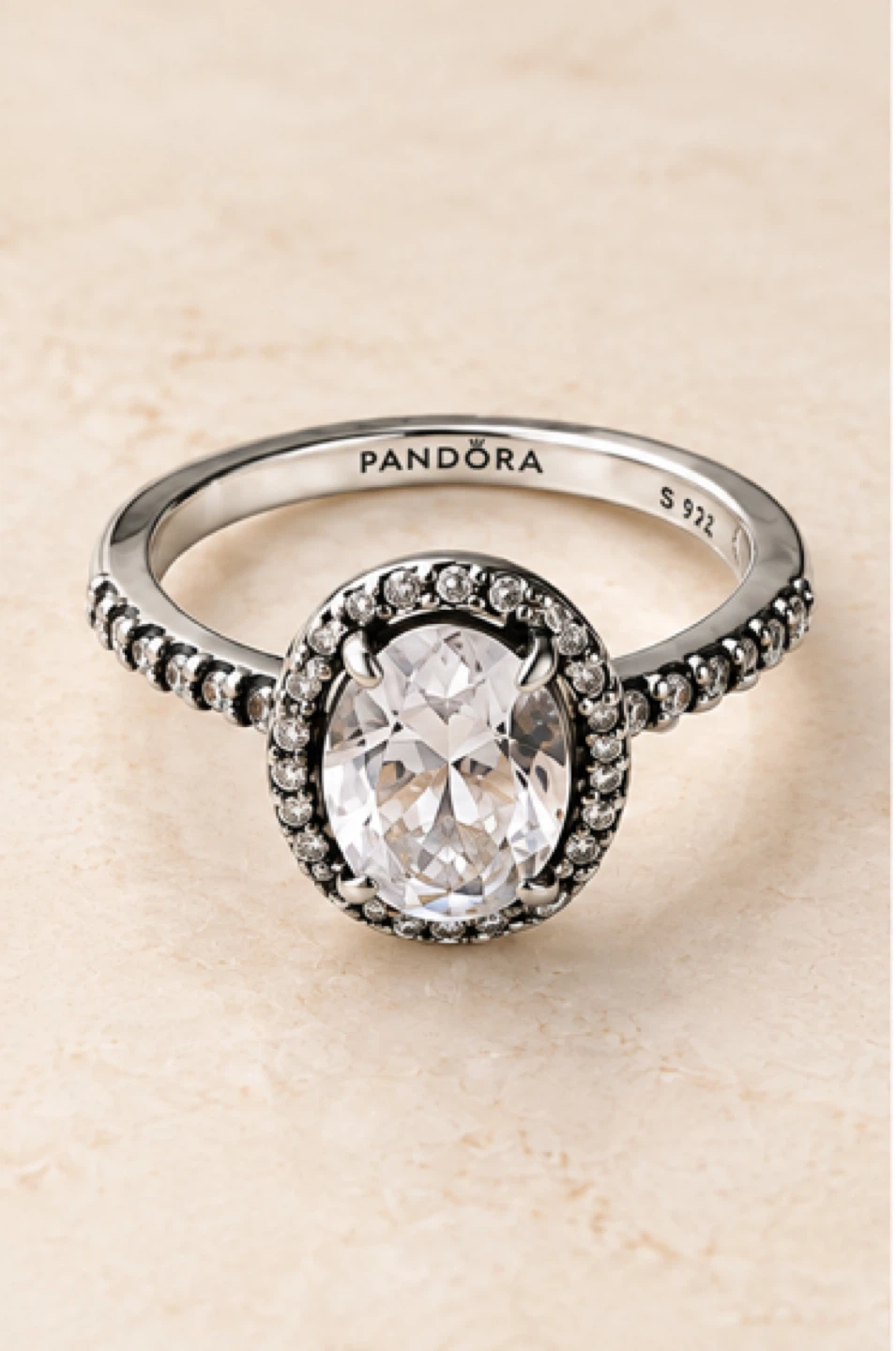Pandora Oval Halo Ring