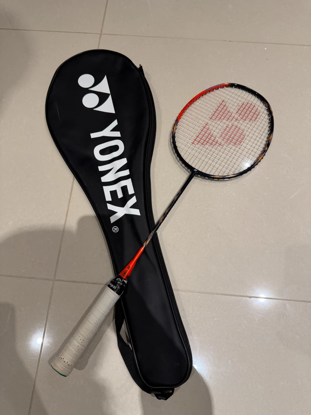 Yonex Badminton Racket ASTROX 77 PLAY with Carrying Case