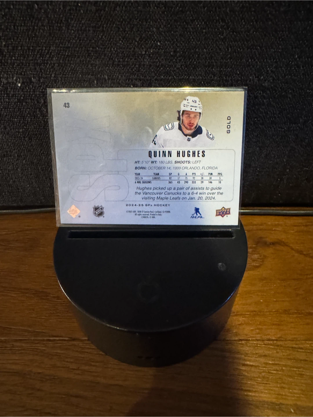 Vancouver Canucks Upper Deck 2024-25 SPx #43 Quinn Hughes Gold - photo 2