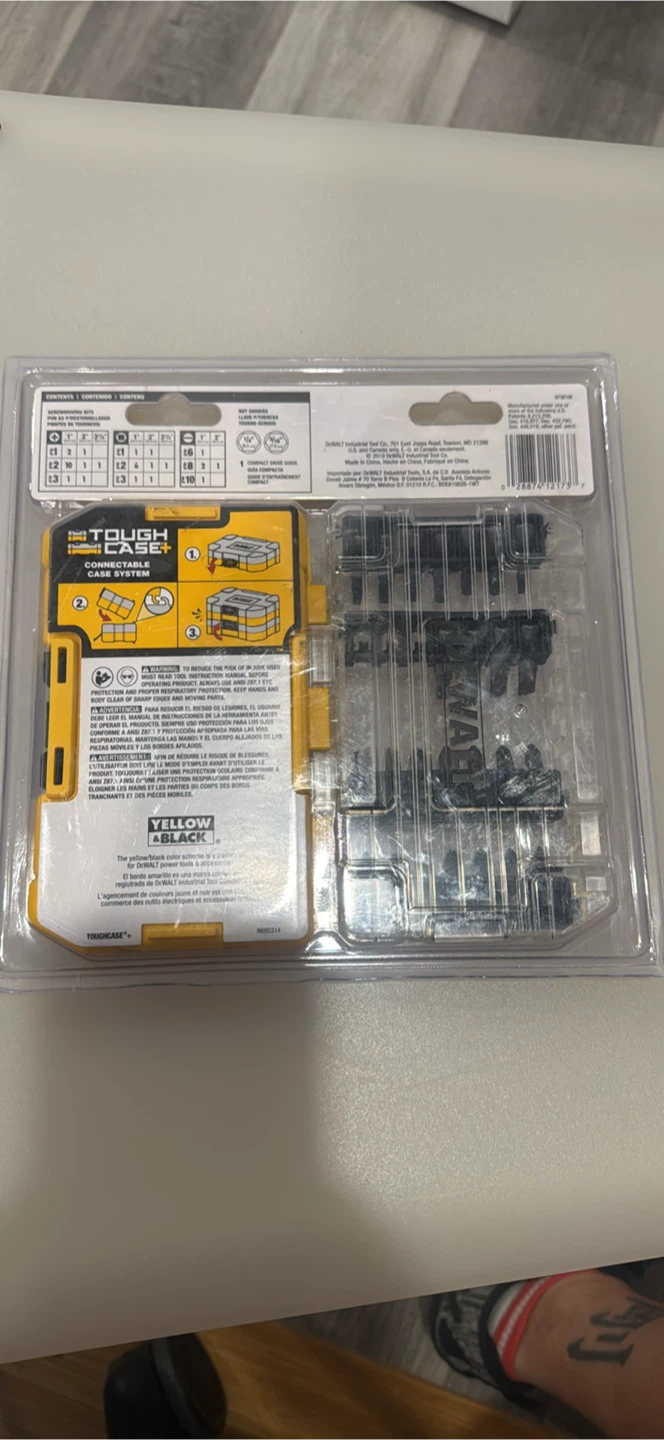 DEWALT 37-Piece Screwdriving Bit Set - photo 2