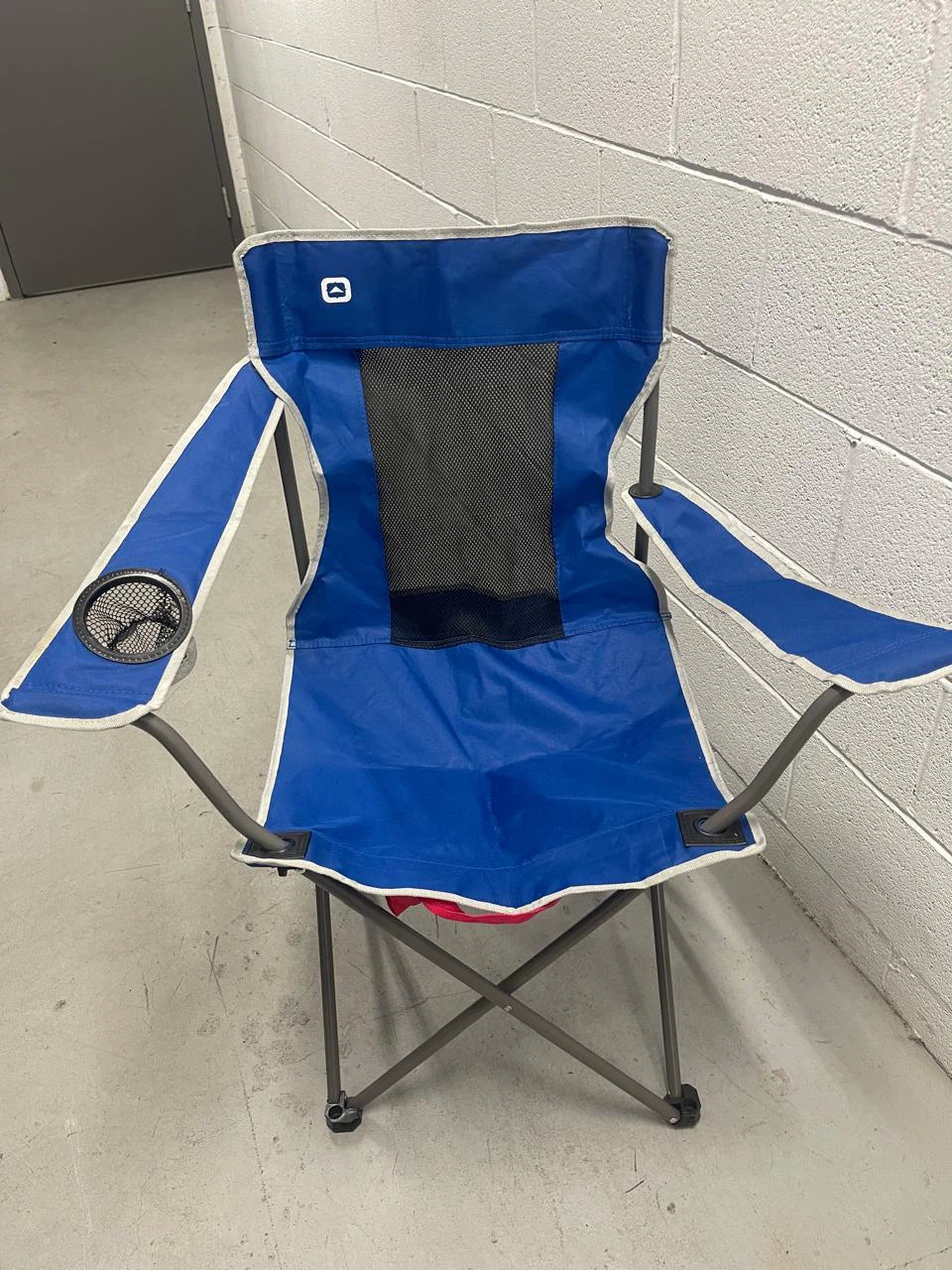 6 folding camp chairs - photo 2