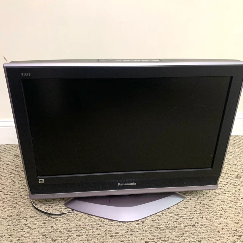 Panasonic Viera Television - photo 2