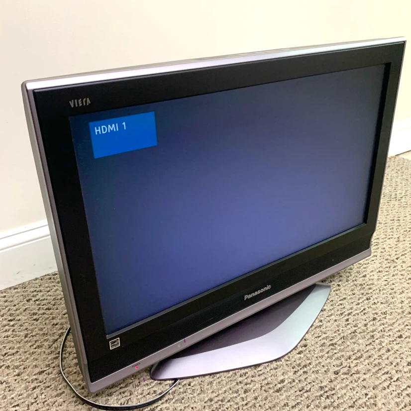 Panasonic Viera Television - photo 3