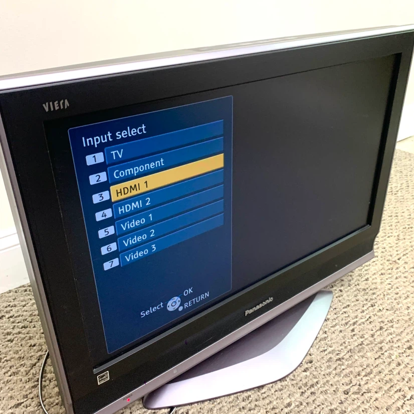 Panasonic Viera Television - photo 5