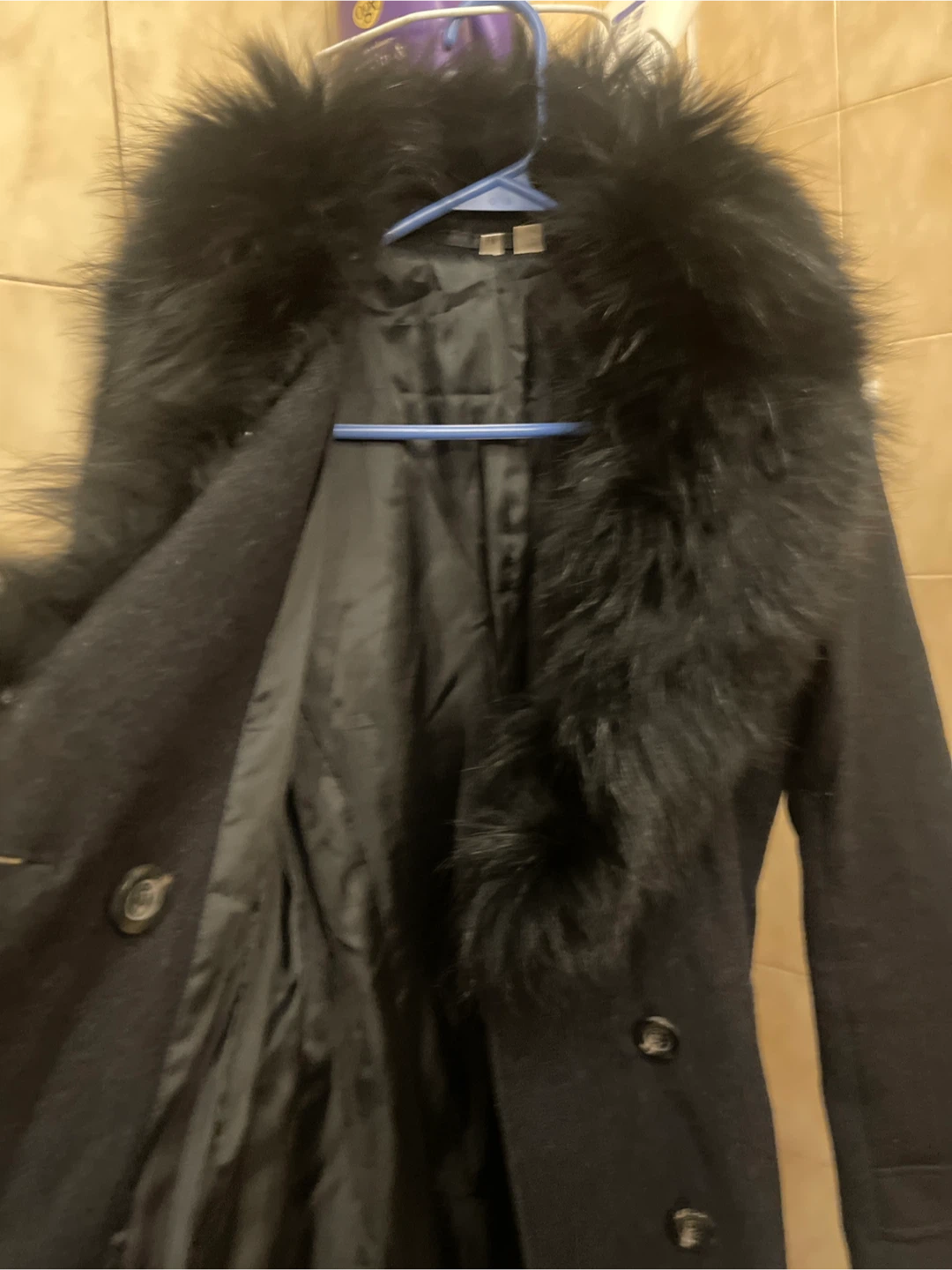 H&M Black Trench Coat with Faux Fur Collar - photo 3