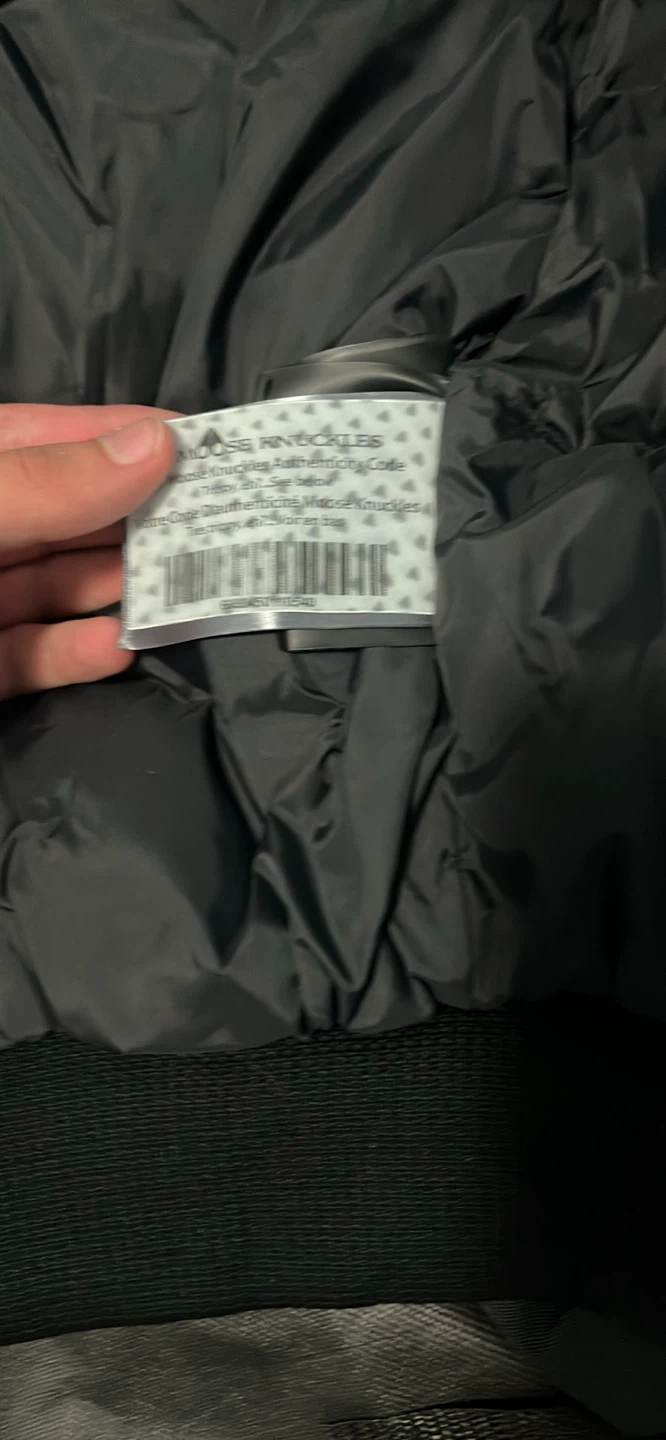 Moose Knuckles Black Fur Bomber Jacket - photo 5