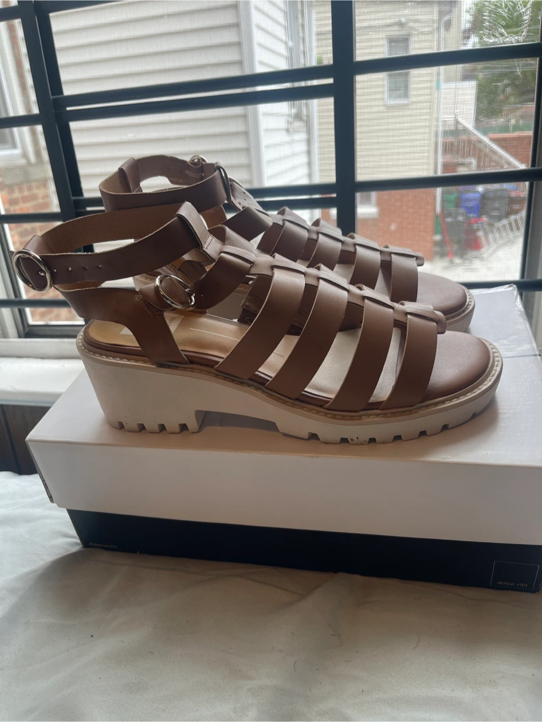 Dolce Vita Lillia Sandals - Size 8M