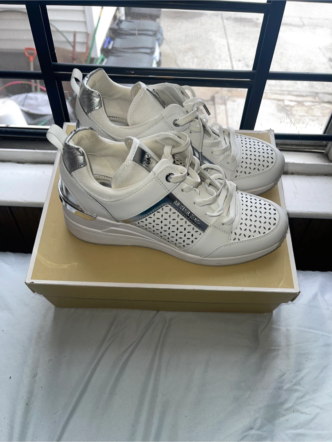 Michael Kors White Sneakers - photo 4
