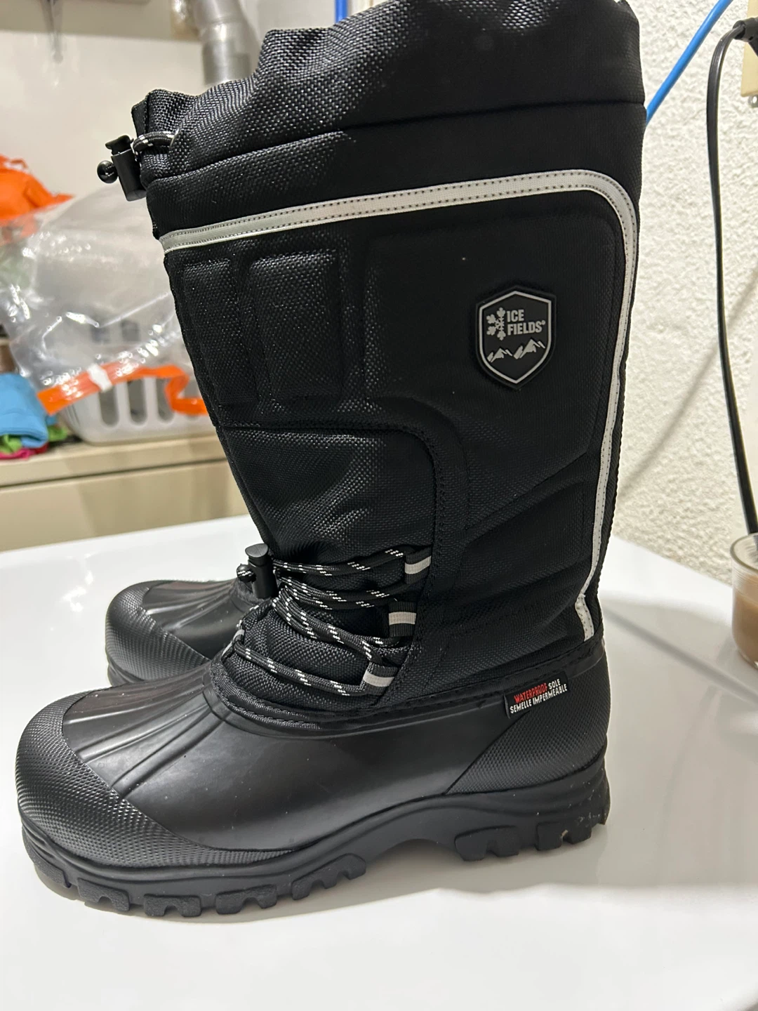 Ice Fields Black Winter Boots