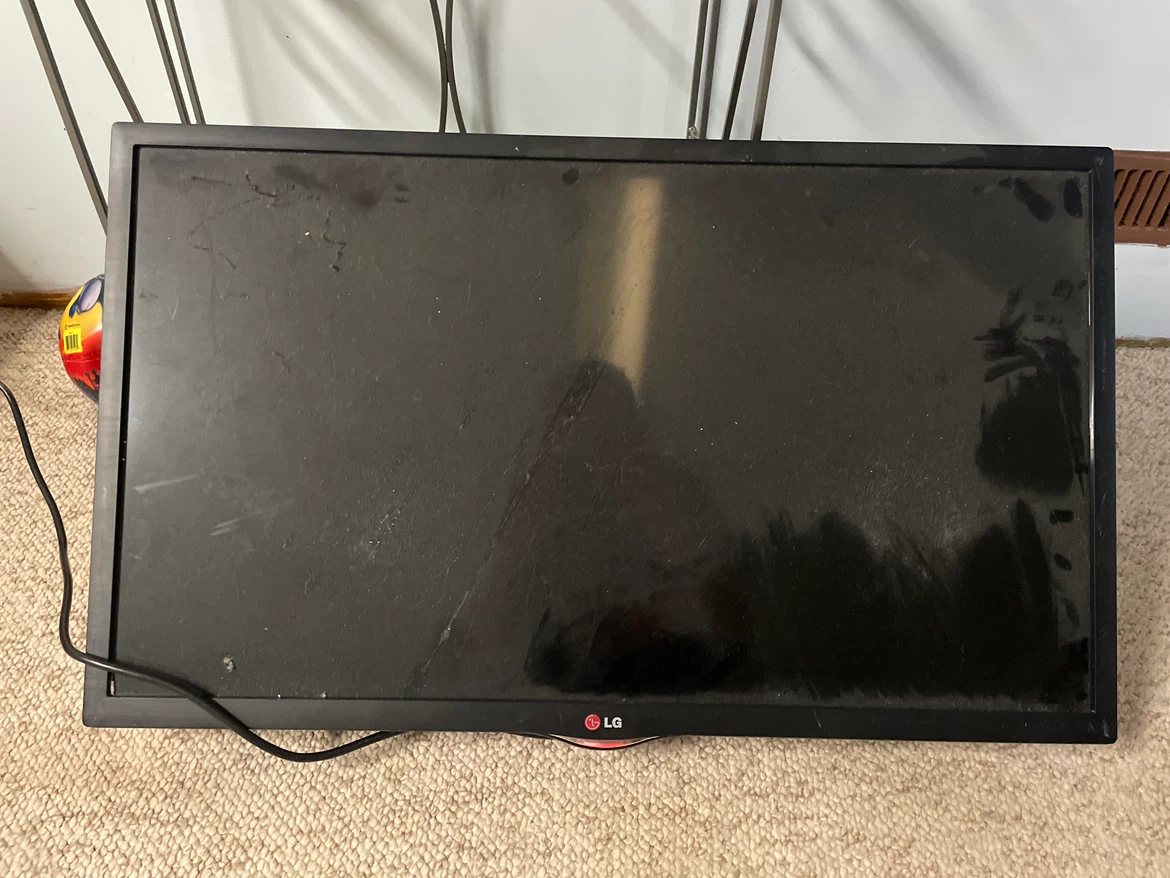 29” Flat Smart Flatscreen