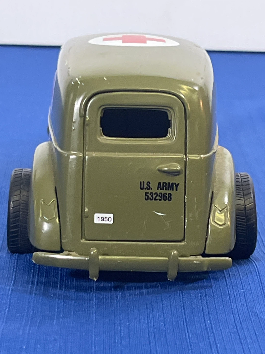 1940 Ford US Army Ambulance Diecast 1:24 - photo 3