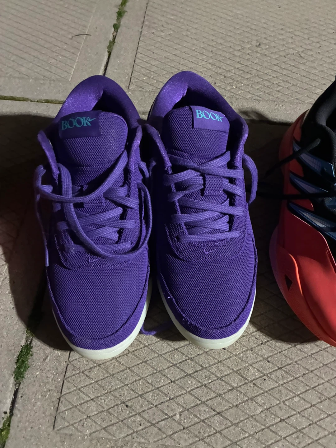 Nike Kobe Red Basketball Shoes Size 5Y - photo 4