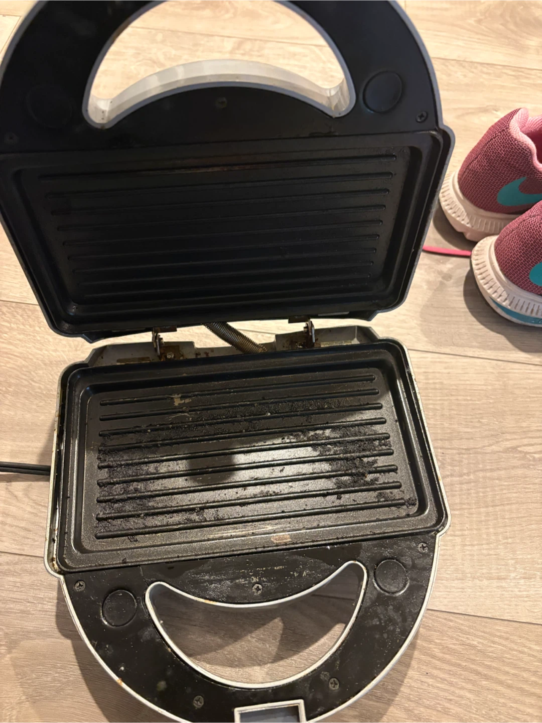 Boss Grill Sandwich Press - photo 2